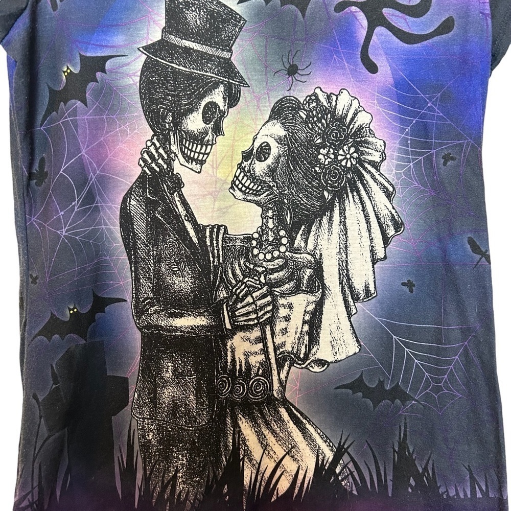 Halloween Bride & Groom Skeleton Couple Full Moon & Graveyard Tee Shirt - Picture 3 of 10